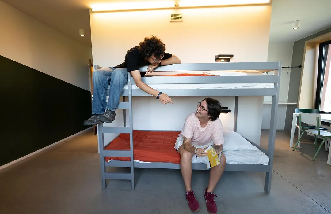 Hostel Groeninghe-1